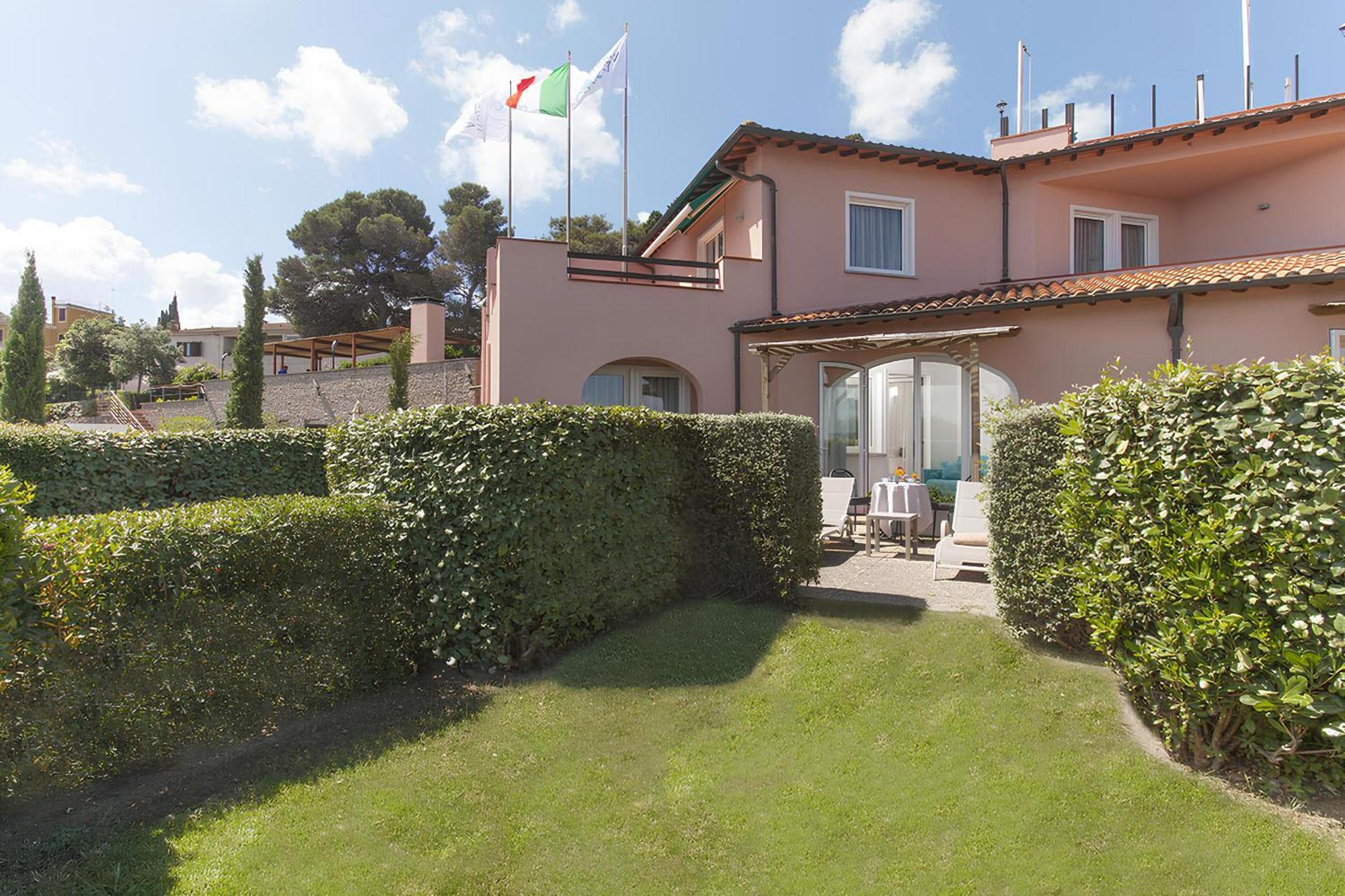 Hotel Villa Domizia Porto Santo Stefano  Εξωτερικό φωτογραφία