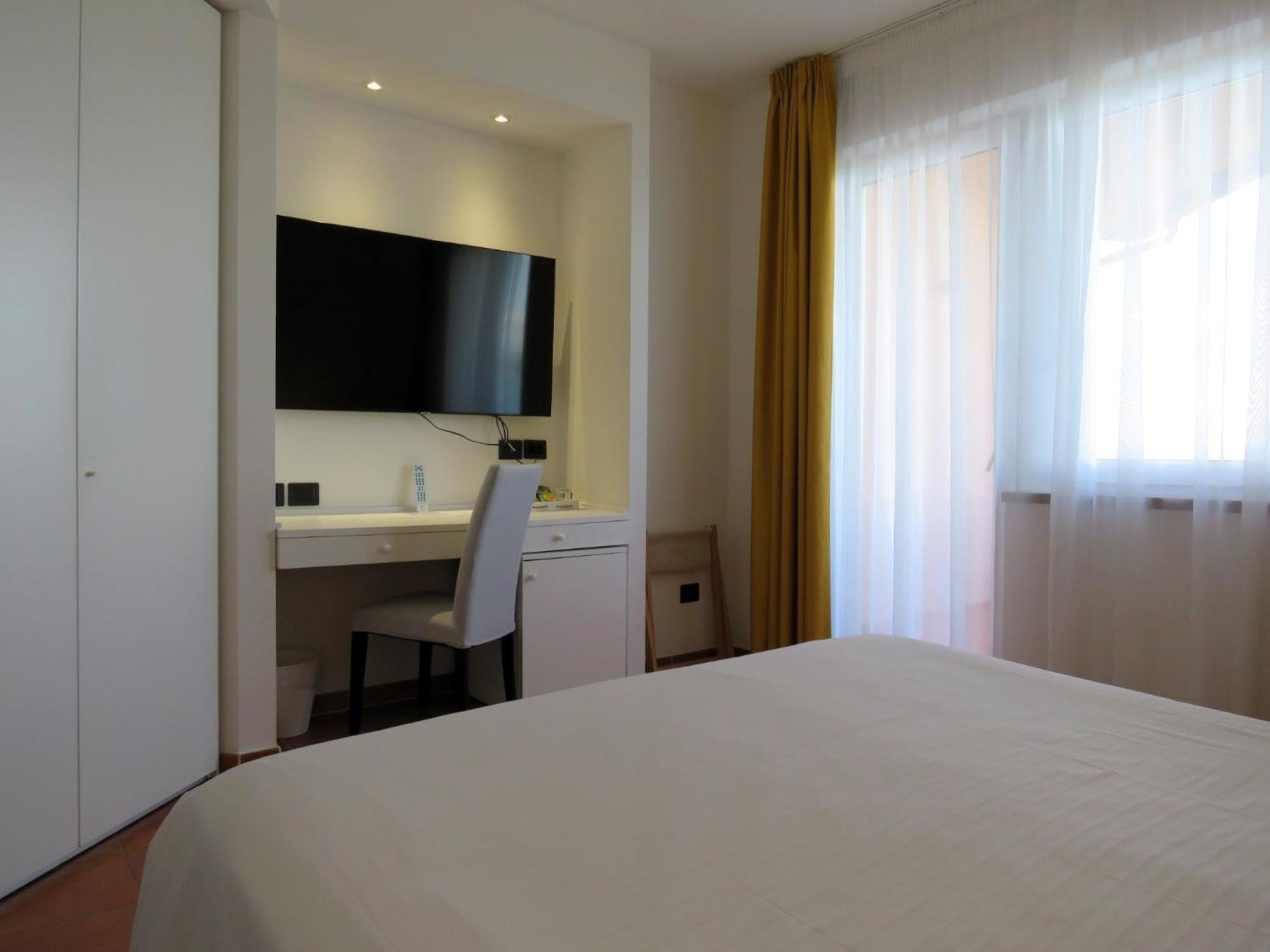 Hotel Villa Domizia Porto Santo Stefano  Εξωτερικό φωτογραφία