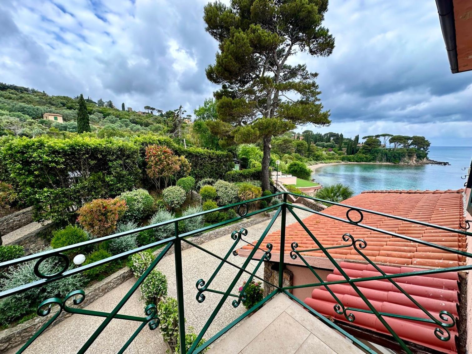 Hotel Villa Domizia Porto Santo Stefano  Εξωτερικό φωτογραφία