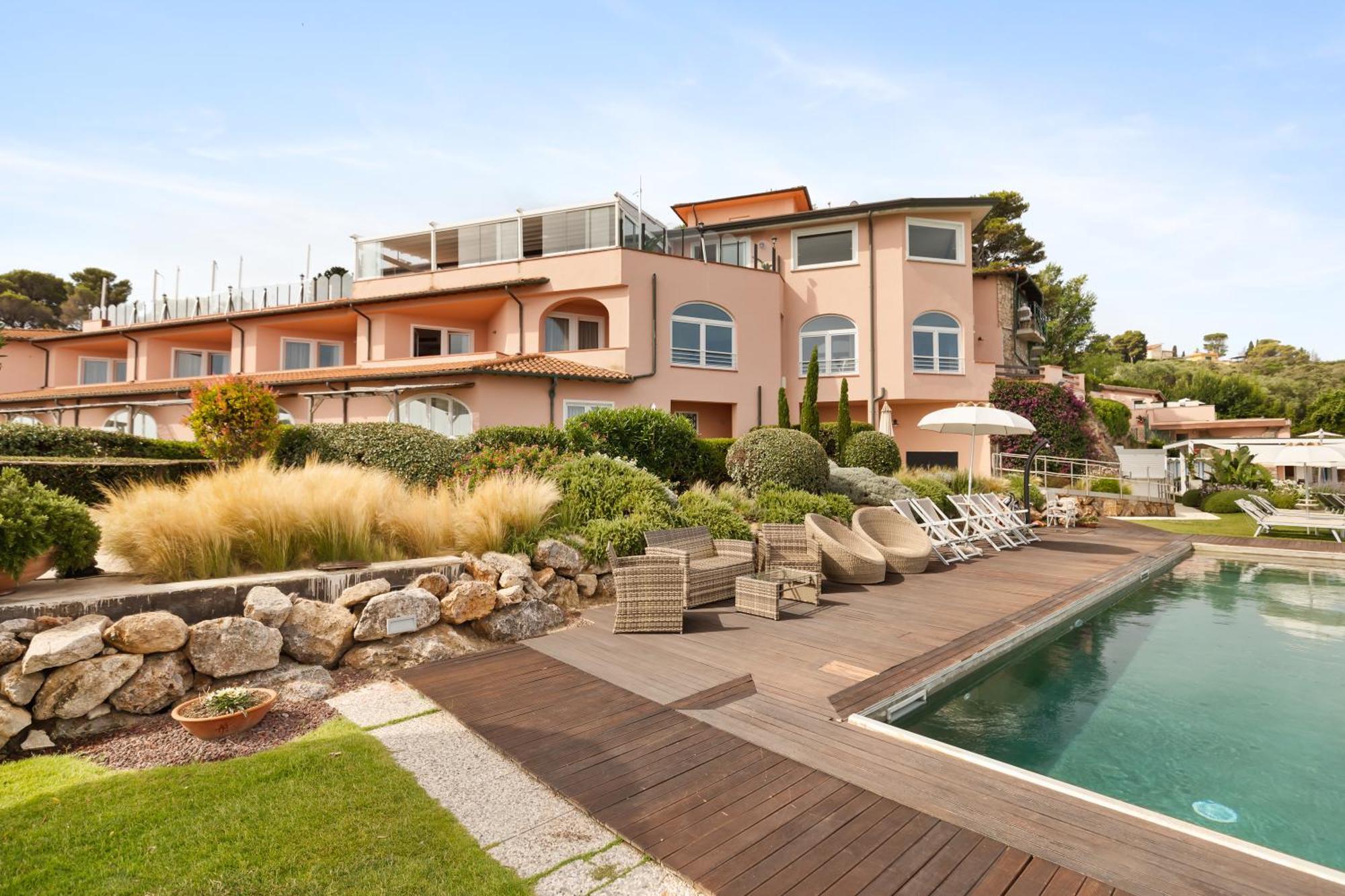 Hotel Villa Domizia Porto Santo Stefano  Εξωτερικό φωτογραφία
