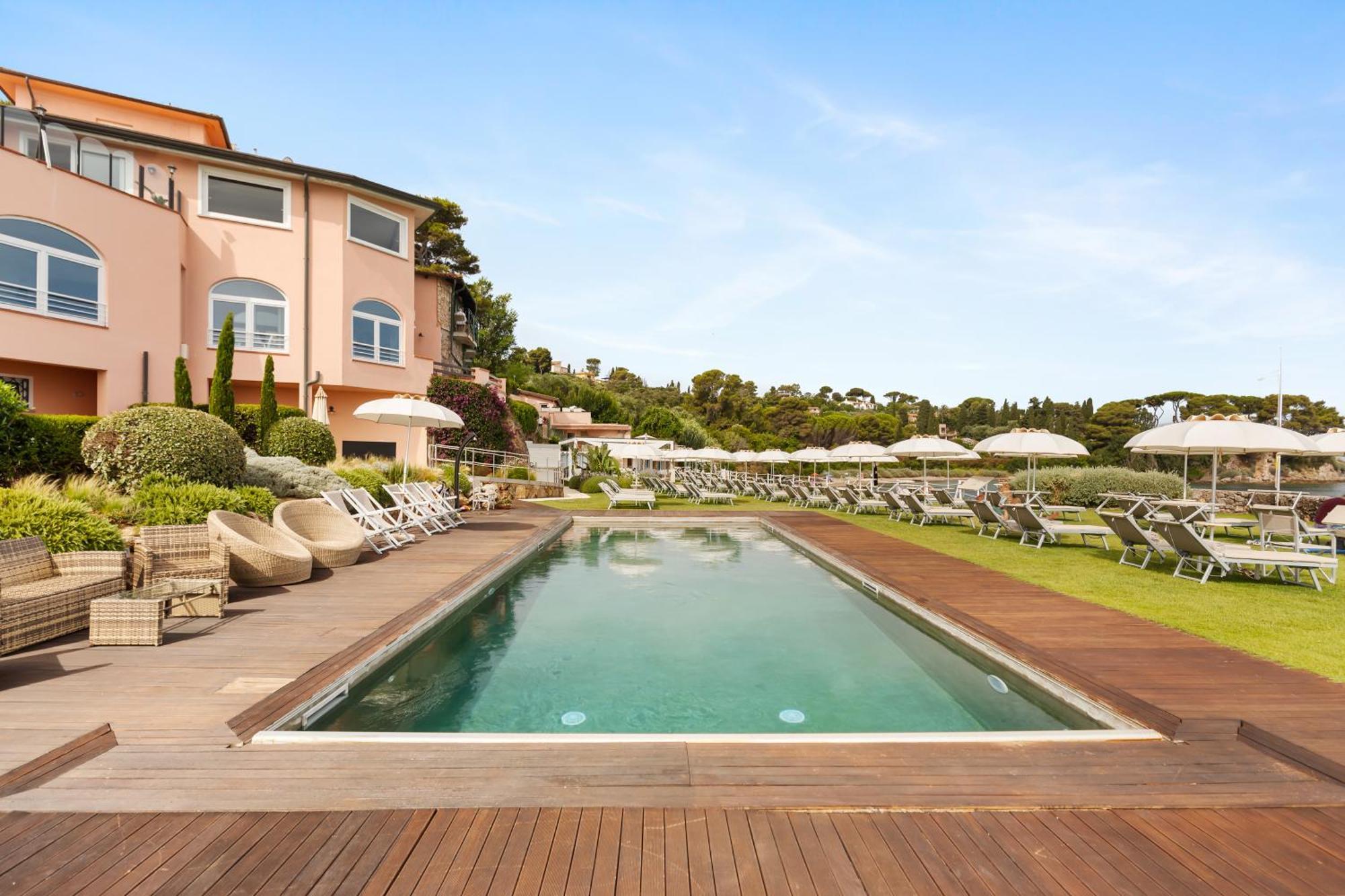 Hotel Villa Domizia Porto Santo Stefano  Εξωτερικό φωτογραφία